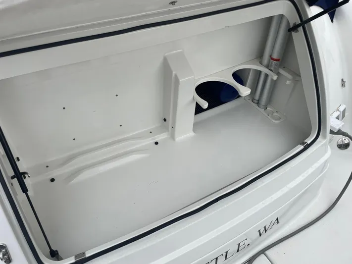  Yacht Photos Pics Open storage compartment on a 2003 Formula 37 PC boat, Seattle, WA.