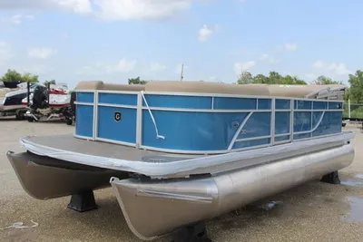 Godfrey Marine Xperience 2086 CXP