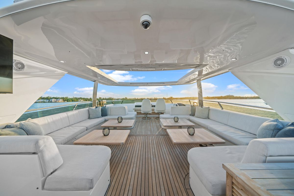 2011 Princess 95 