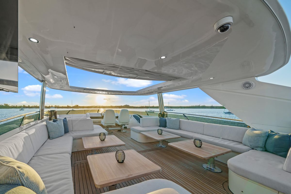 2011 Princess 95 