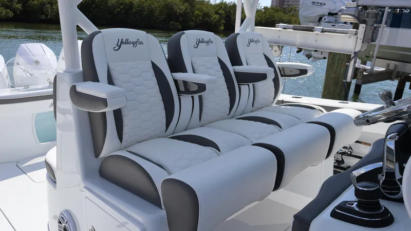  Yacht Photos Pics 2025 Yellowfin 39 Offshore boat seats, featuring sleek design and premium upholstery.