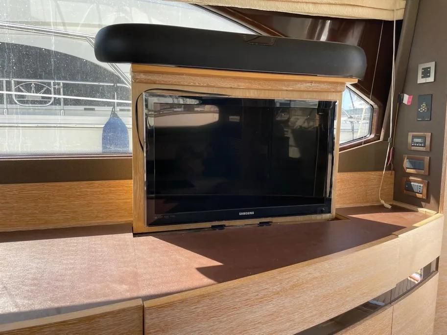 2011 Azimut 53 