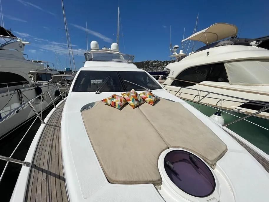 2011 Azimut 53 