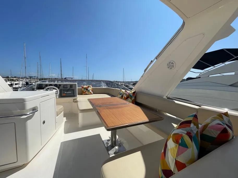 2011 Azimut 53 