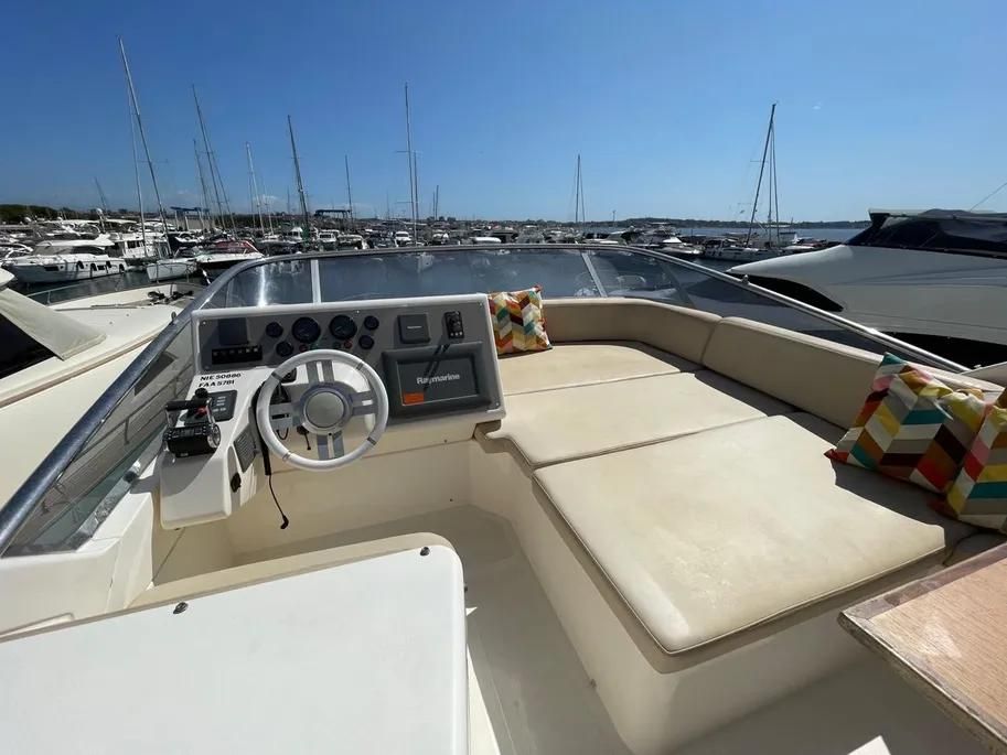 2011 Azimut 53 