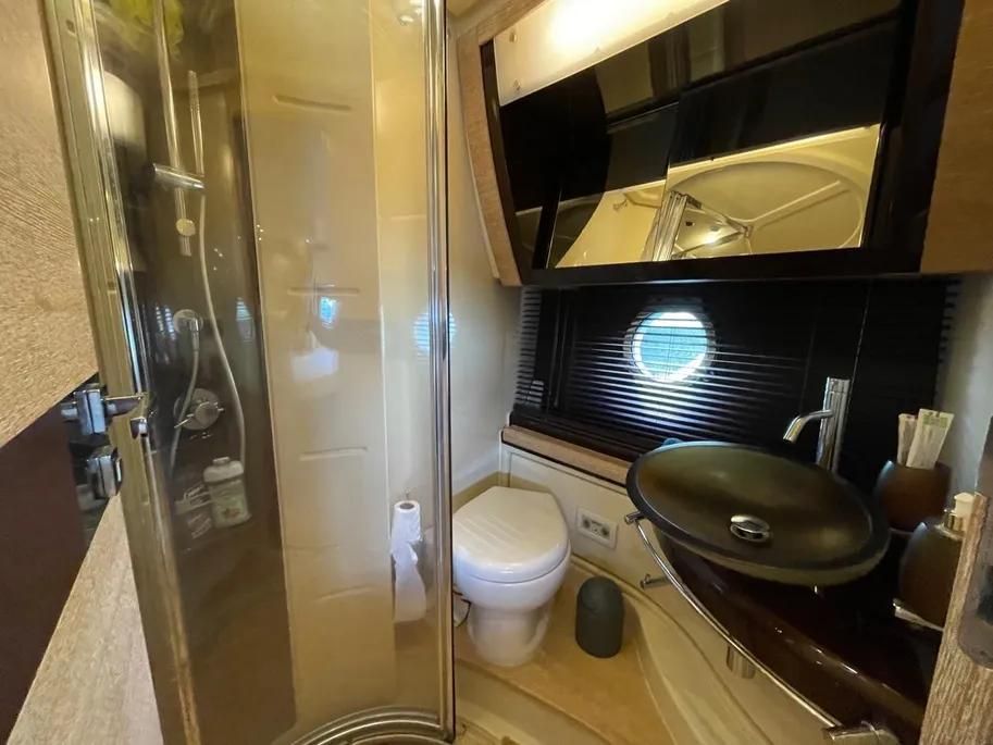 2011 Azimut 53 