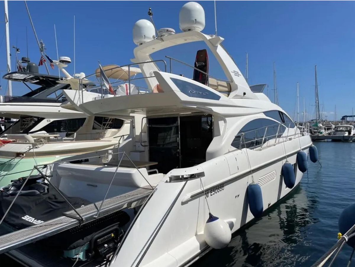 2011 Azimut 53 