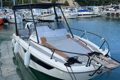 2022 Beneteau Flyer 8 SUNdeck