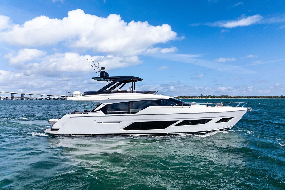 2024 Ferretti Yachts 72 