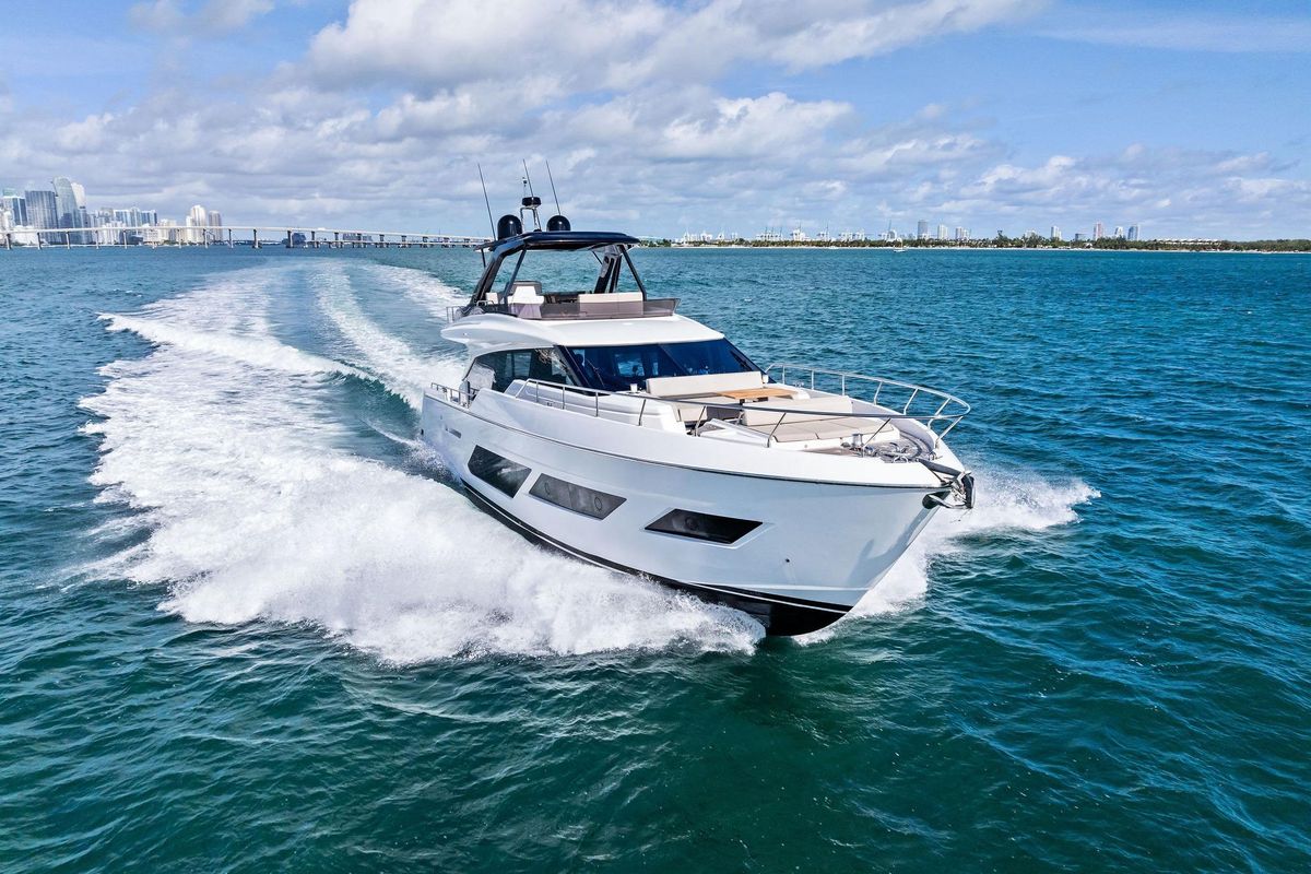 2024 Ferretti Yachts 72 