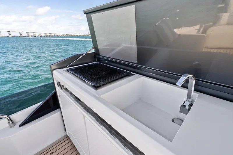 Santa Maria Yacht Photos Pics 