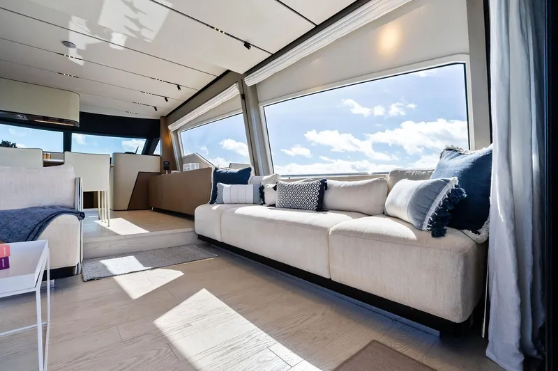 Santa Maria Yacht Photos Pics 