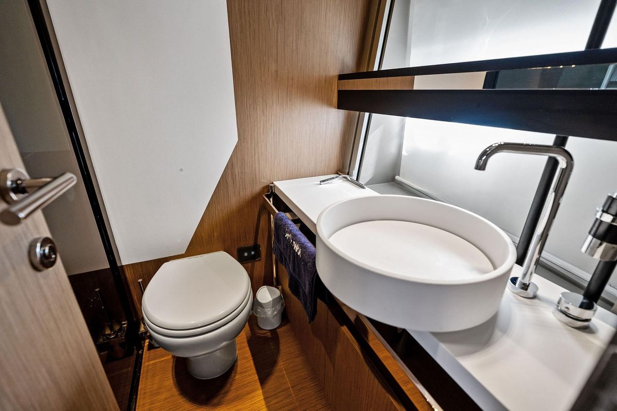 2024 Ferretti Yachts 72 