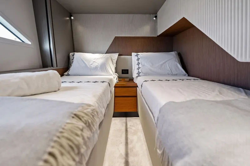 Santa Maria Yacht Photos Pics 