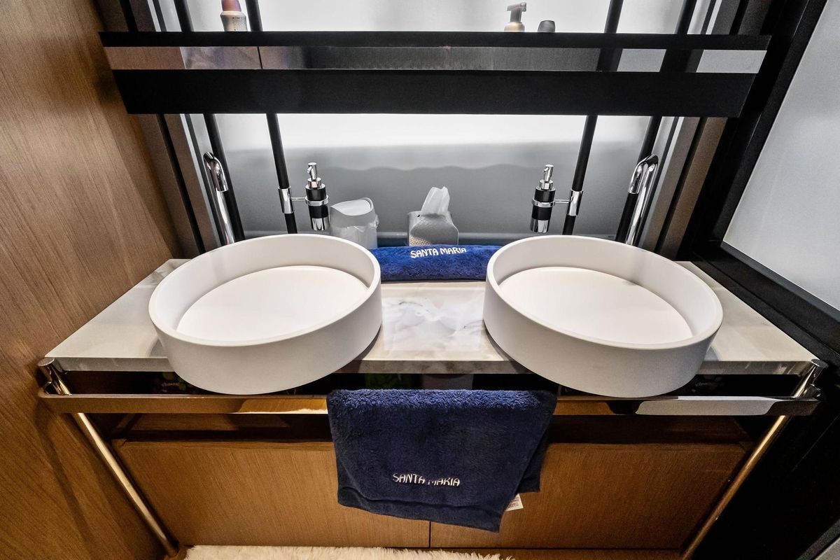 2024 Ferretti Yachts 72 