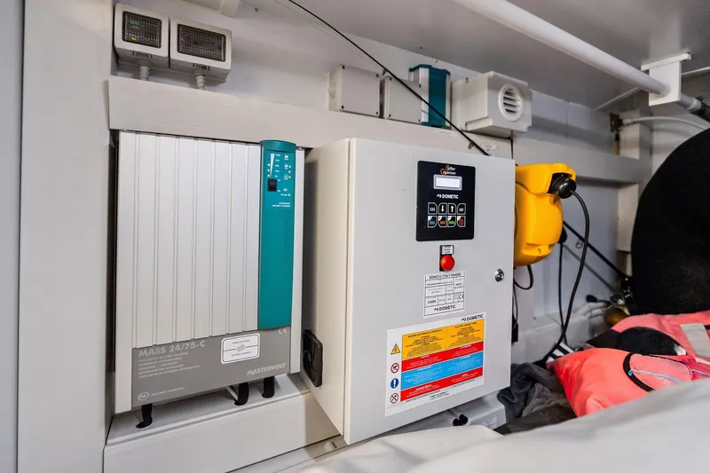 Santa Maria Yacht Photos Pics 