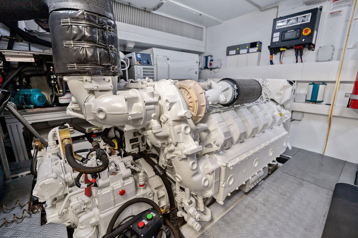 2024 Ferretti Yachts 72 