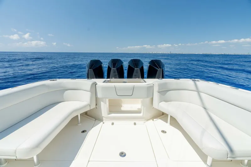 Zero Beach Yacht Photos Pics 2021 SeaVee 390Z boat with quad engines on open ocean.