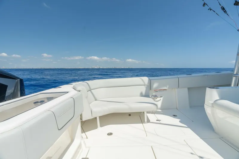 Zero Beach Yacht Photos Pics 2021 SeaVee 390Z boat interior with ocean view and clear blue sky.