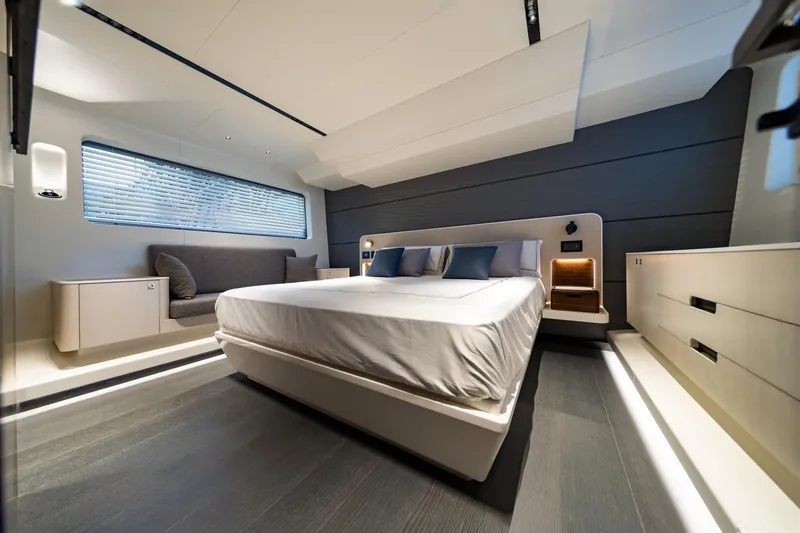  Yacht Photos Pics Astondoa As5