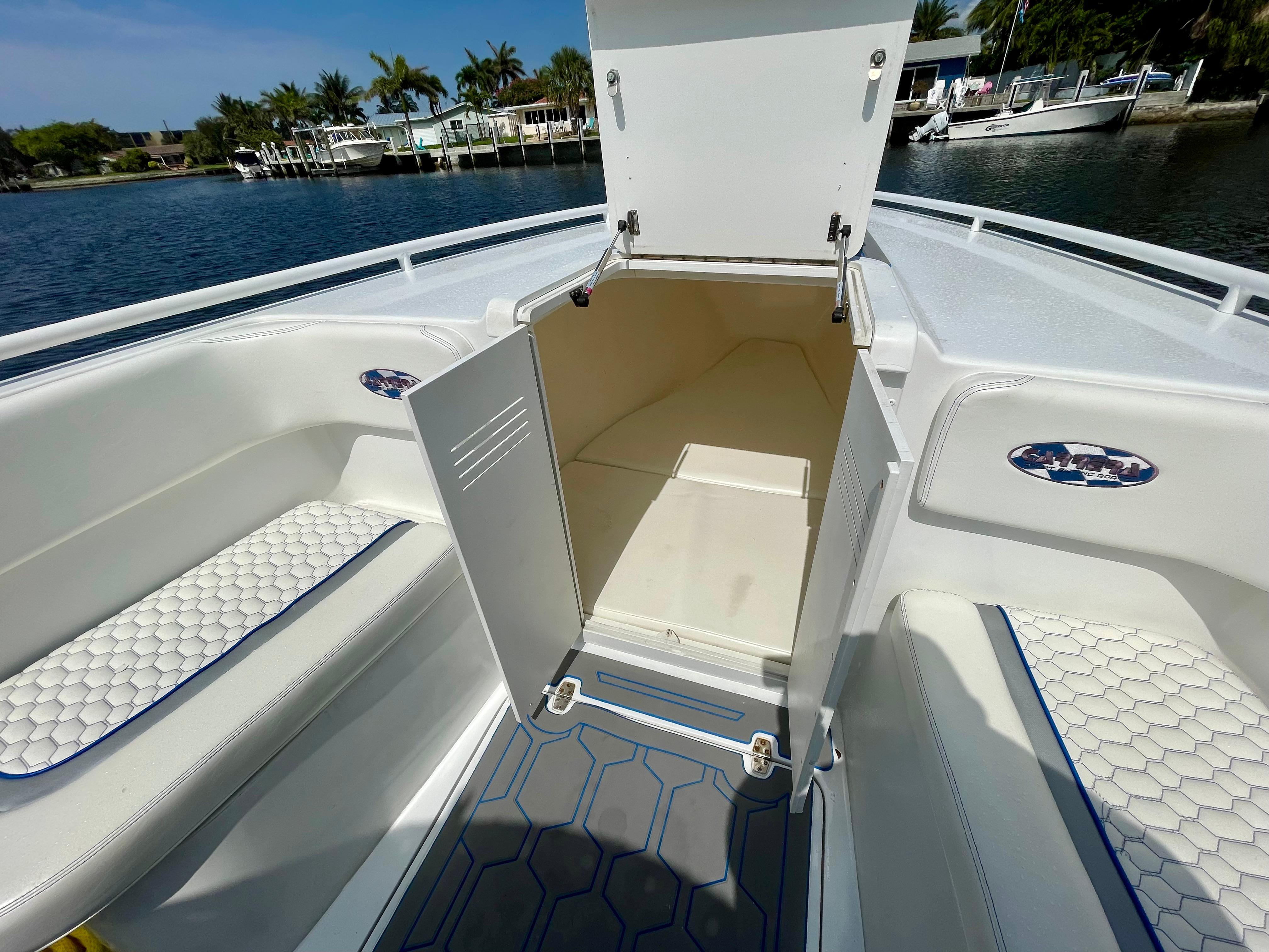 2004 Carrera Boats 36 cuddy High Performance for sale - YachtWorld