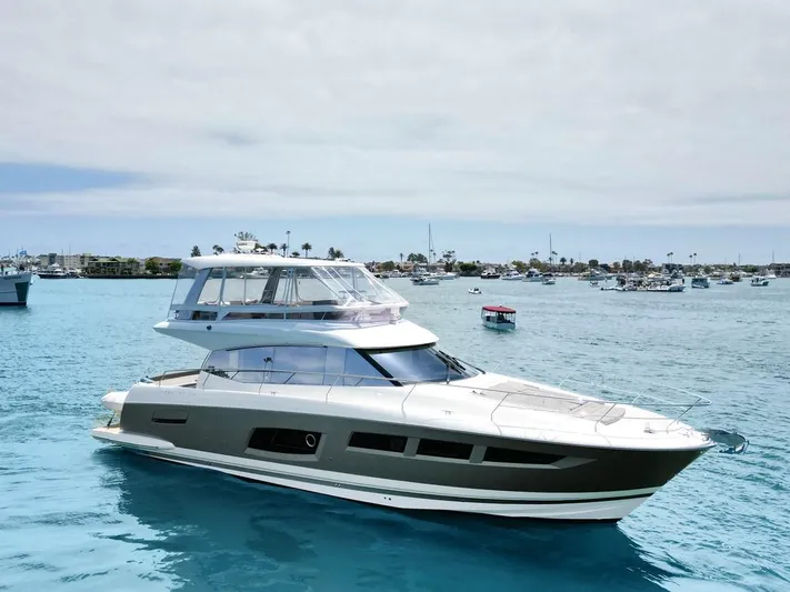 Florita Yacht Photos Pics 