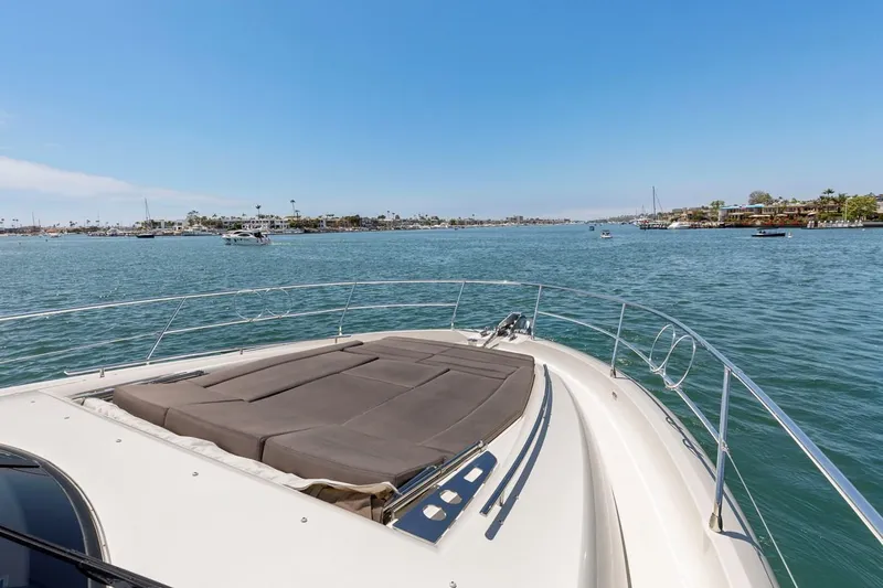 Florita Yacht Photos Pics Prestige 550 yacht cruising on a sunny day, 2016 model.