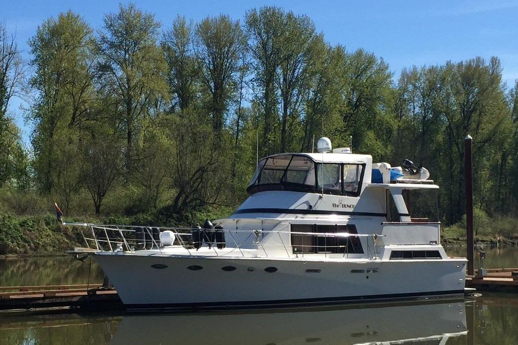 Lien Hwa Cockpit Sundeck