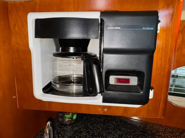 Why Knot Yacht Photos Pics 