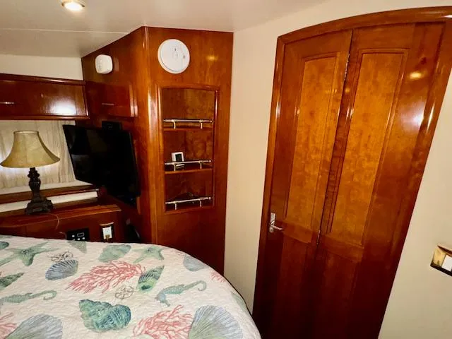 Why Knot Yacht Photos Pics 