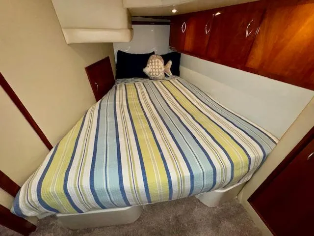 Why Knot Yacht Photos Pics 