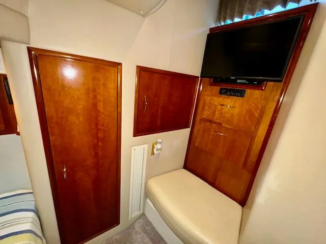 Why Knot Yacht Photos Pics 