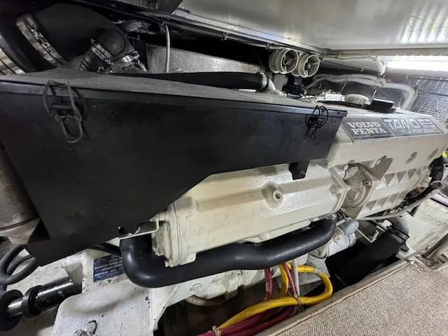 Why Knot Yacht Photos Pics 