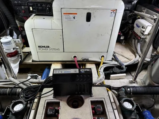 Why Knot Yacht Photos Pics 