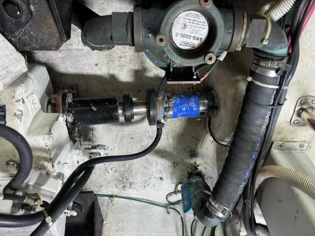 Why Knot Yacht Photos Pics 