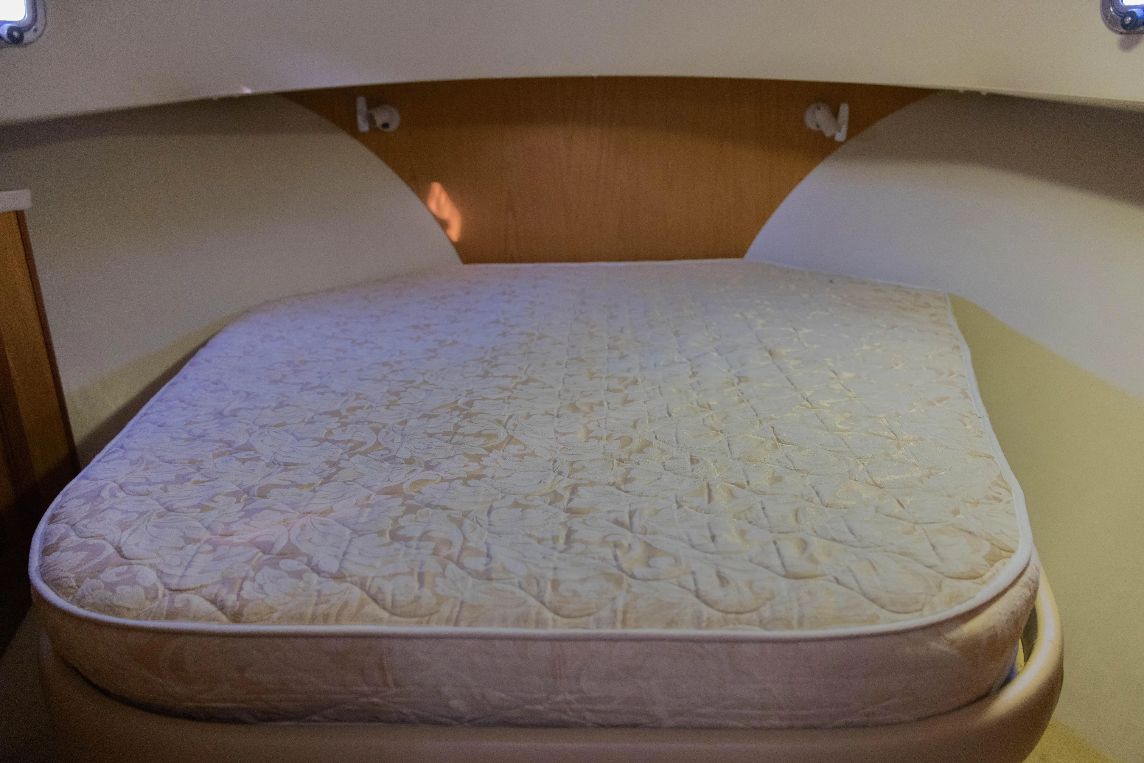 Figur'in It Out Yacht Photos Pics 