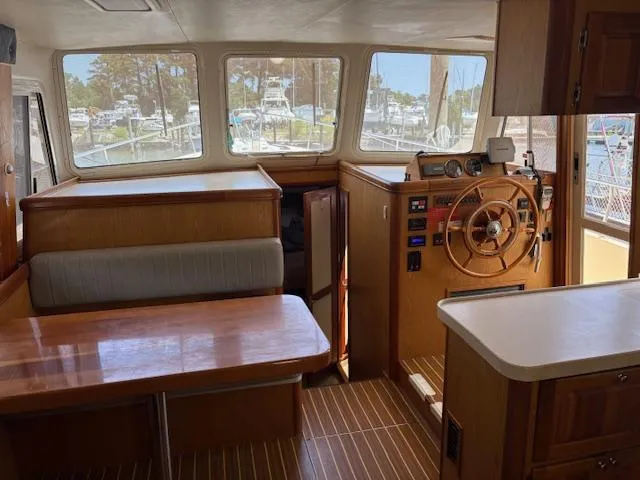 Figur'in It Out Yacht Photos Pics 