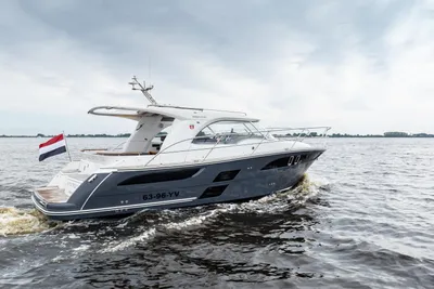 2017 Marex 310 Sun Cruiser