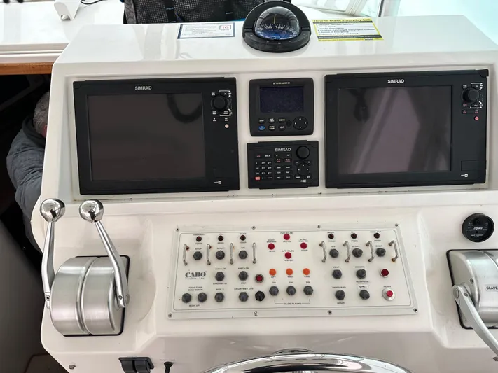 Raising Kain Yacht Photos Pics 