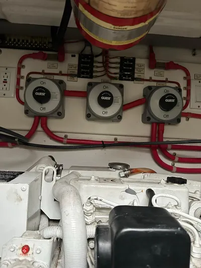 Raising Kain Yacht Photos Pics 