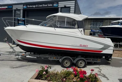 2011 Beneteau Antares 6.80