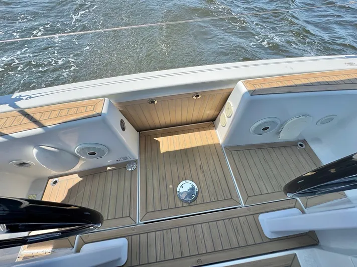 Ahyoka Yacht Photos Pics Hanse 345 sailboat deck, 2017 model, featuring teak flooring and ocean view.