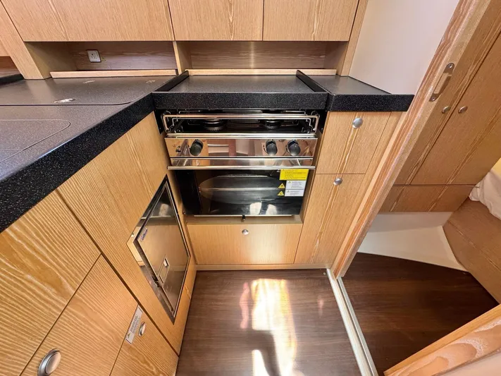 Ahyoka Yacht Photos Pics 