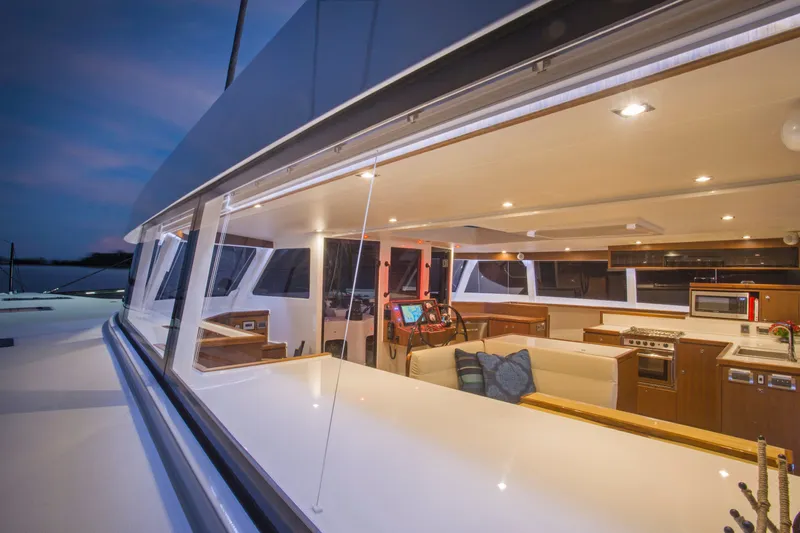 Minnehaha Yacht Photos Pics 