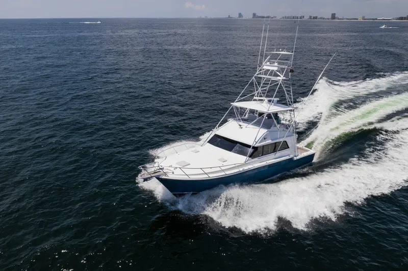 Fins Up Yacht Photos Pics 1987 54 Bertram Convertible Fins Up Running Shot