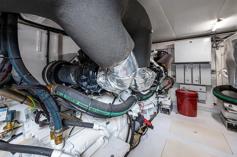 Evado Yacht Photos Pics 