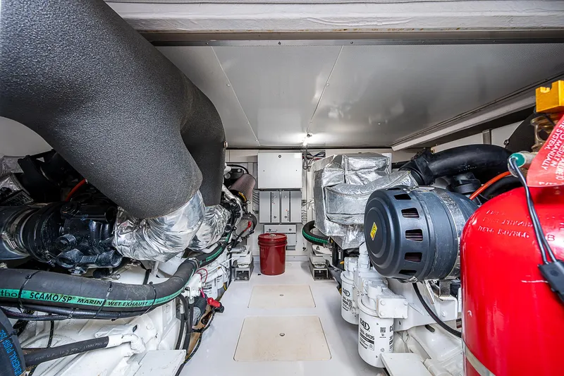 Evado Yacht Photos Pics 