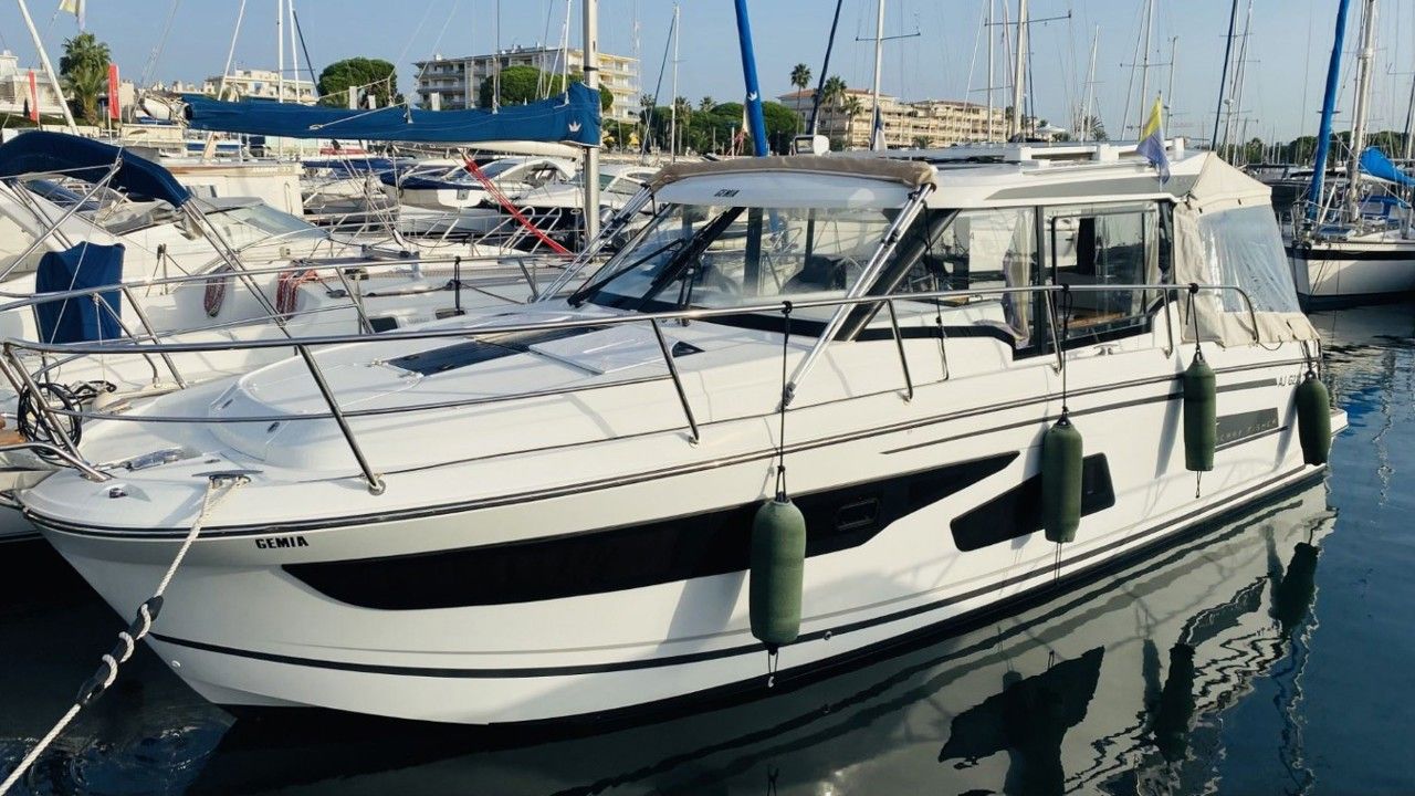 2021 Jeanneau Merry Fisher 1095