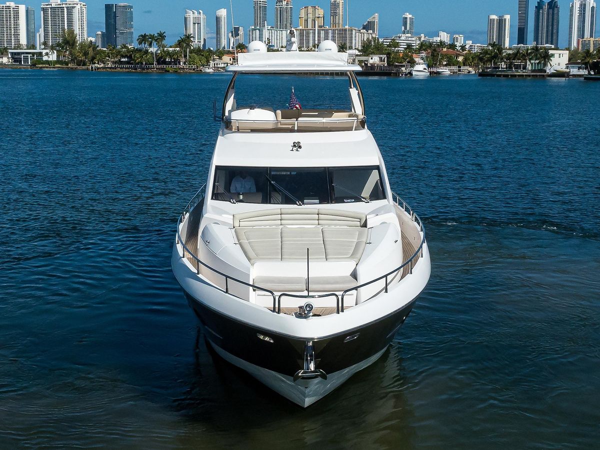 2014 Sunseeker 73 