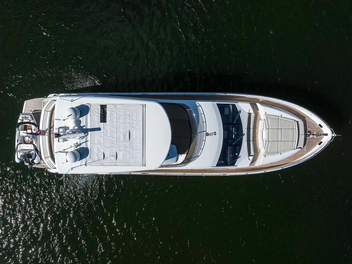 2014 Sunseeker 73 